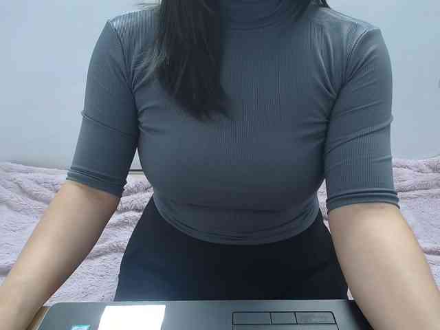 ElenaSex90 webcam