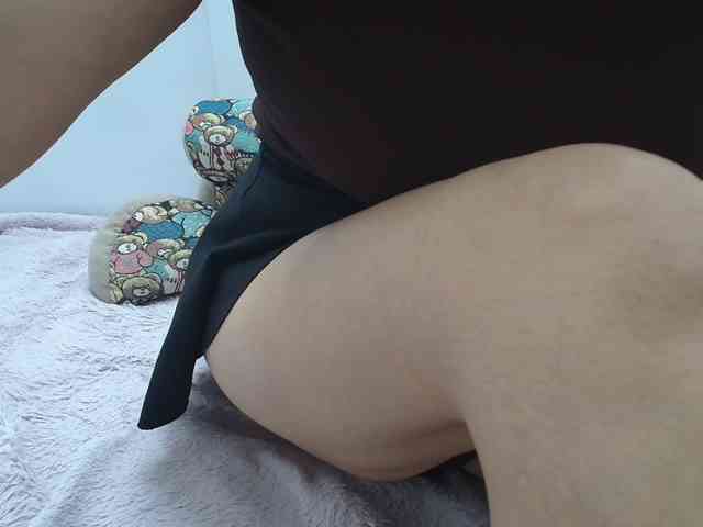 ElenaSex90 webcam