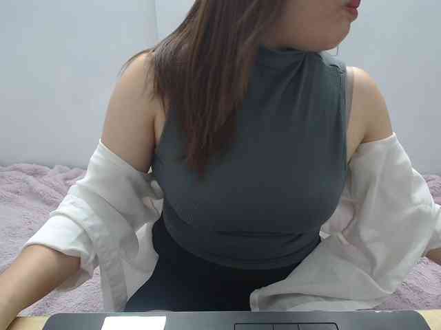 ElenaSex90 webcam