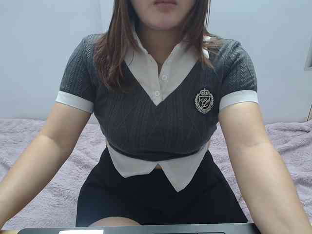 ElenaSex90 webcam