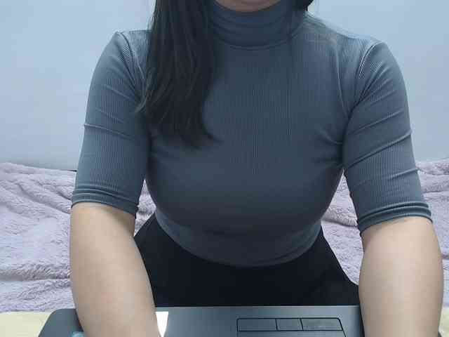 ElenaSex90 webcam