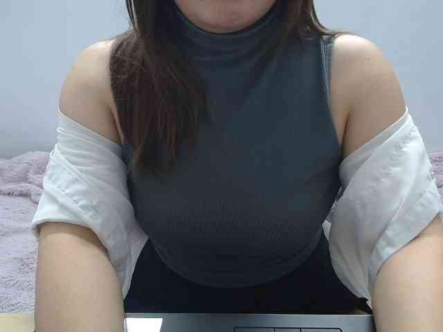 ElenaSex90 webcam