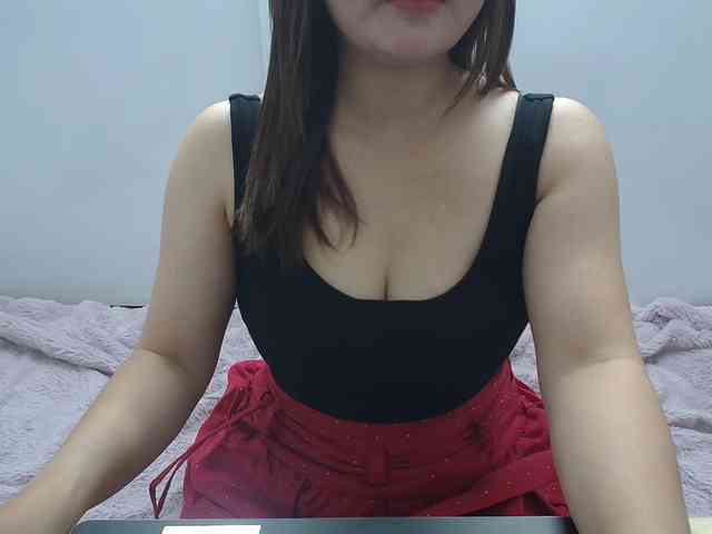 ElenaSex90 webcam