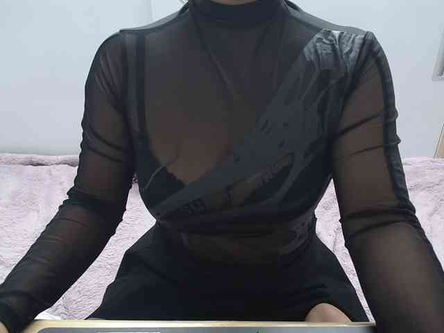 ElenaSex90 webcam