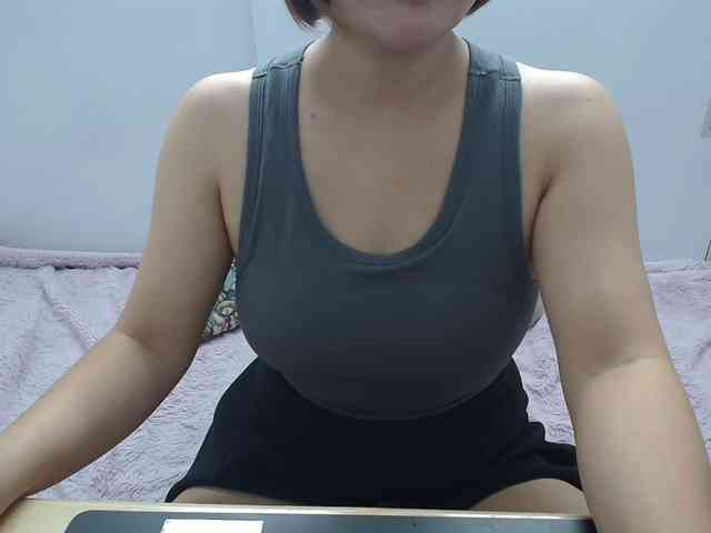 ElenaSex90 webcam