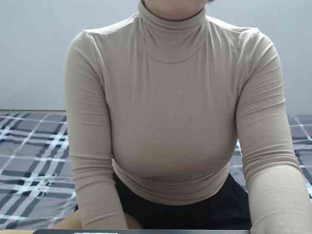 ElenaSex90 webcam