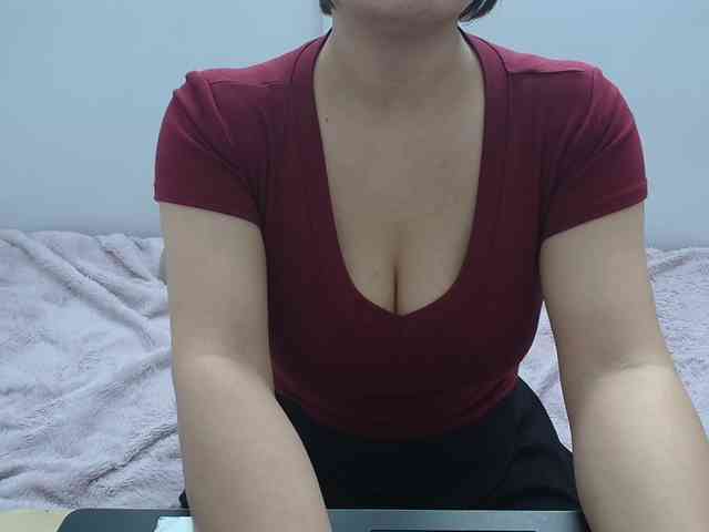 ElenaSex90 webcam
