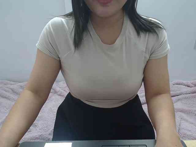 ElenaSex90 webcam