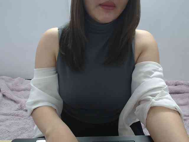 ElenaSex90 webcam