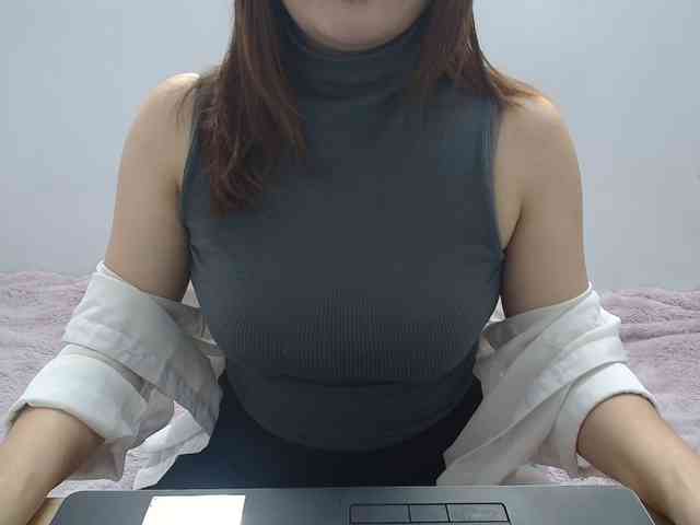 ElenaSex90 webcam