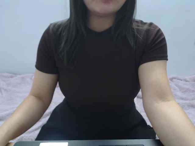 ElenaSex90 webcam
