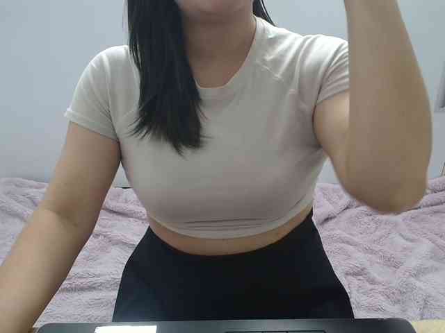 ElenaSex90 webcam