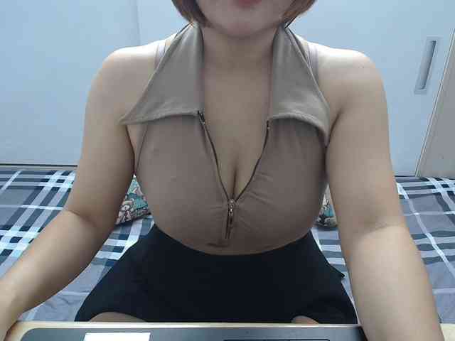 ElenaSex90 webcam