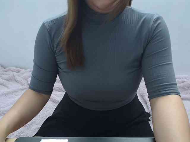 ElenaSex90 webcam