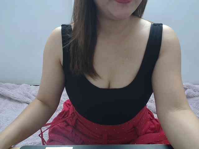 ElenaSex90 webcam