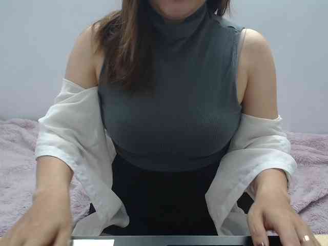 ElenaSex90 webcam
