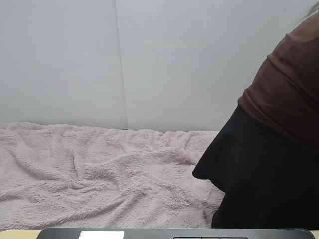 ElenaSex90 webcam
