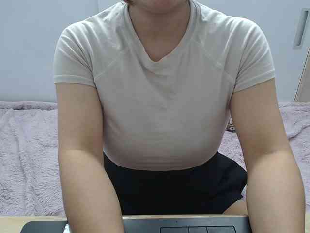 ElenaSex90 webcam