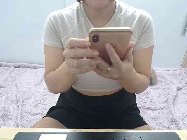 ElenaSex90 webcam