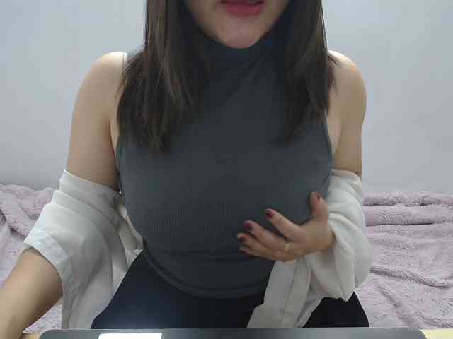 ElenaSex90 webcam