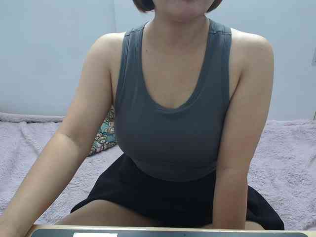 ElenaSex90 webcam