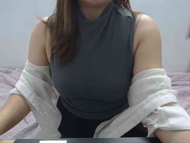 ElenaSex90 webcam