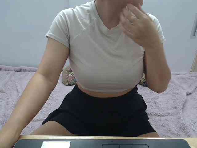 ElenaSex90 webcam