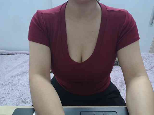 ElenaSex90 webcam