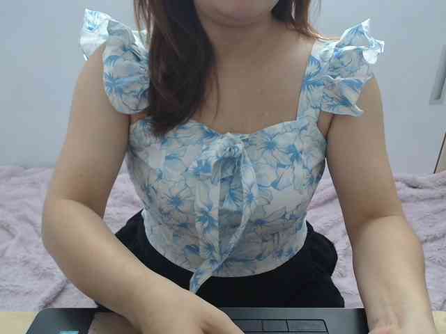 ElenaSex90 webcam