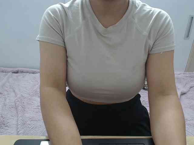 ElenaSex90 webcam