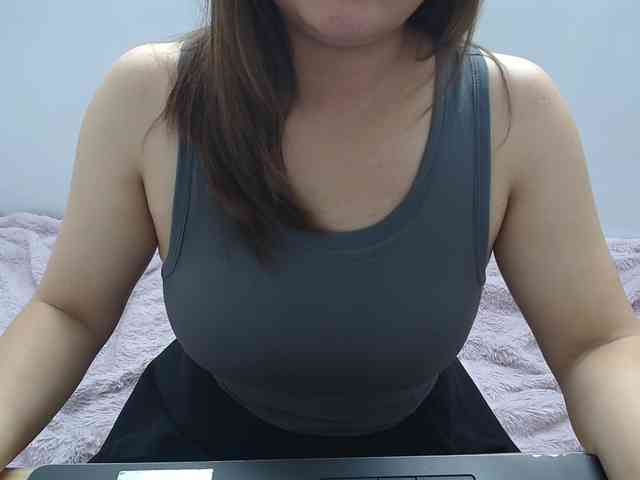 ElenaSex90 webcam