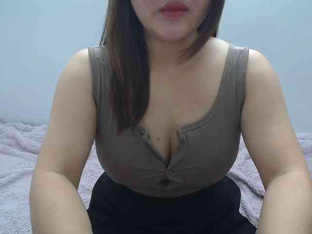 ElenaSex90 webcam