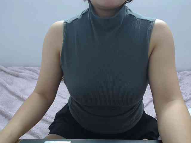 ElenaSex90 webcam