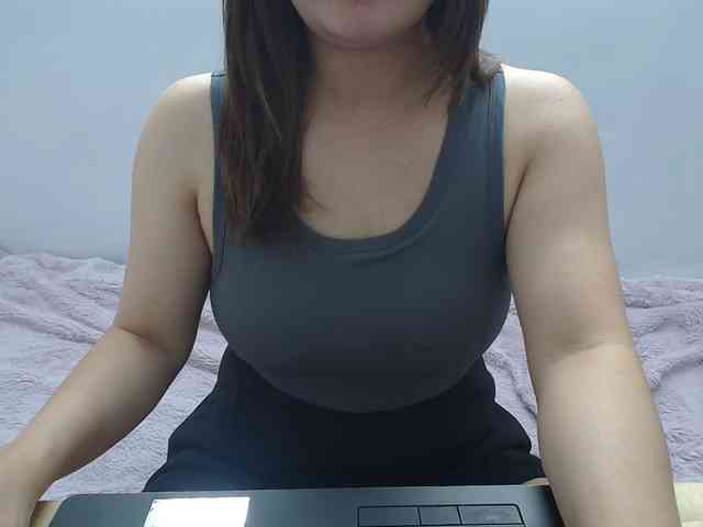 ElenaSex90 webcam