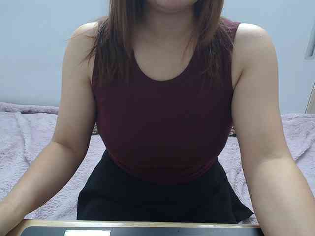 ElenaSex90 webcam