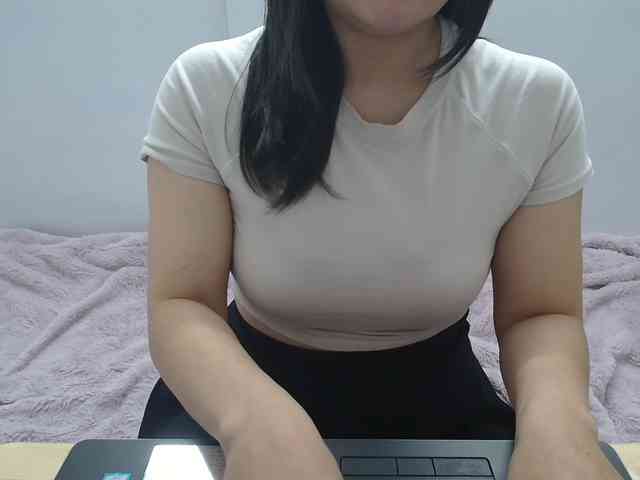 ElenaSex90 webcam