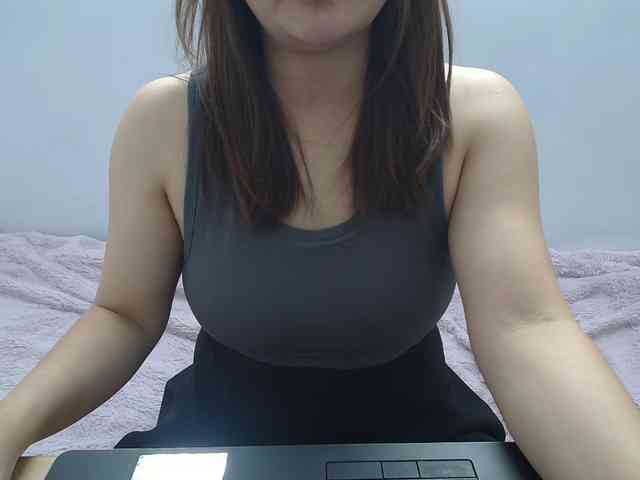 ElenaSex90 webcam