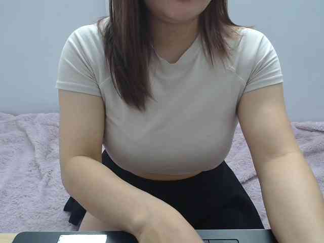 ElenaSex90 webcam