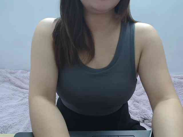 ElenaSex90 webcam
