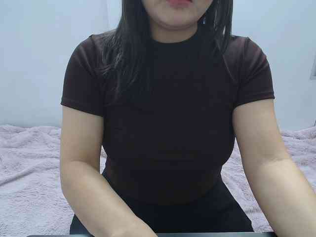 ElenaSex90 webcam