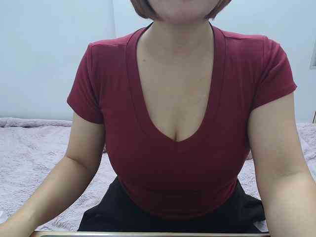 ElenaSex90 webcam