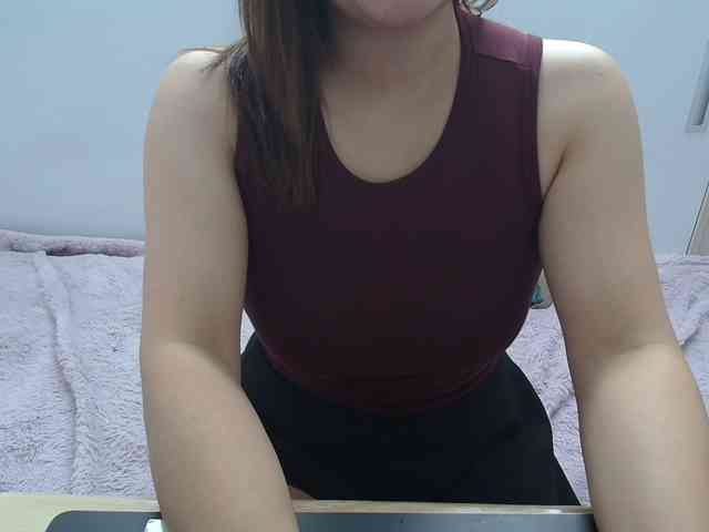 ElenaSex90 webcam
