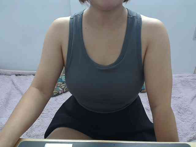 ElenaSex90 webcam