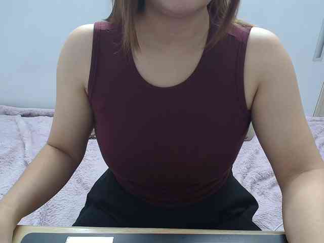 ElenaSex90 webcam