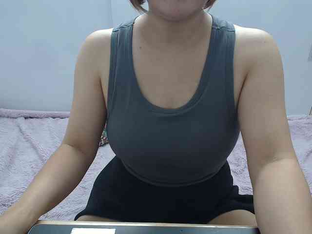 ElenaSex90 webcam