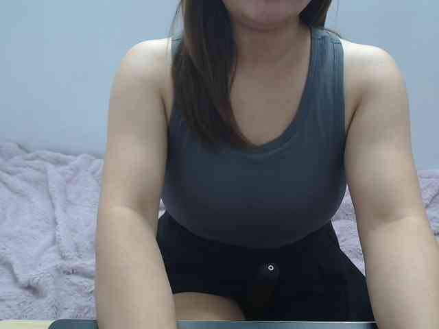 ElenaSex90 webcam