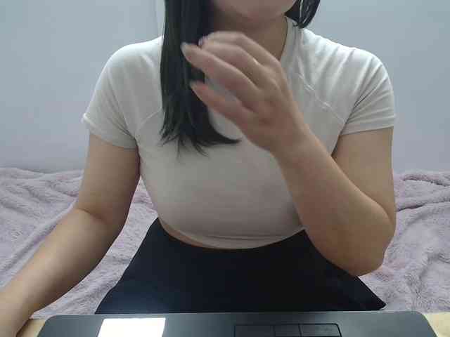 ElenaSex90 webcam