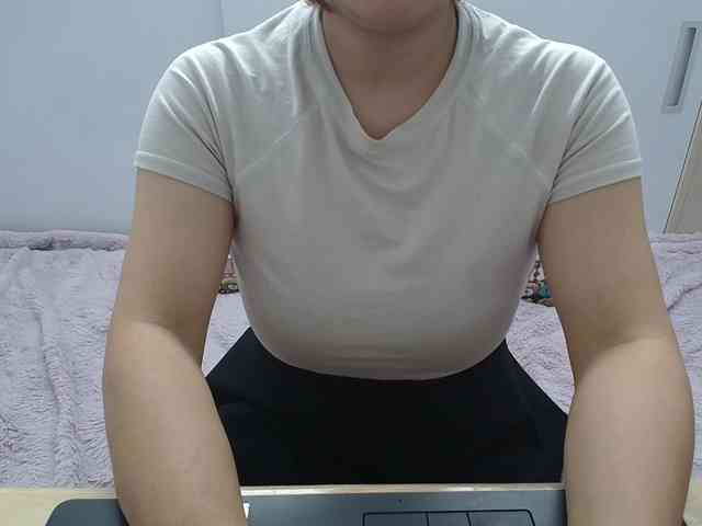 ElenaSex90 webcam