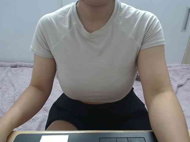 ElenaSex90 webcam