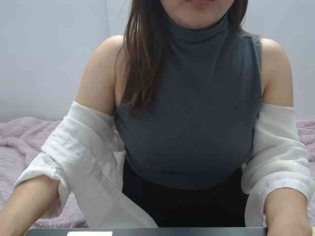 ElenaSex90 webcam